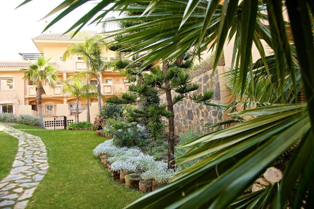 Aloha Hill Club 124 Apartment *
